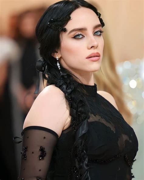 billie eilish hot pic|Billie Eilish Hot Photos And Looks: Her 25 Best Moments.